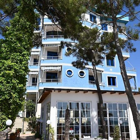 فندق Grand G&T Škalngur المظهر الخارجي الصورة